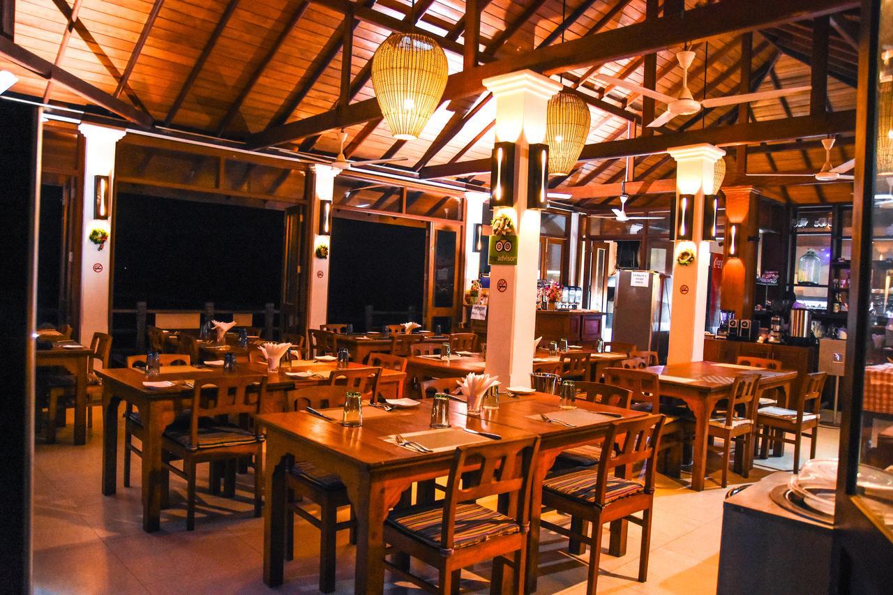 White Villa Resort Ahungalla Buitenkant foto