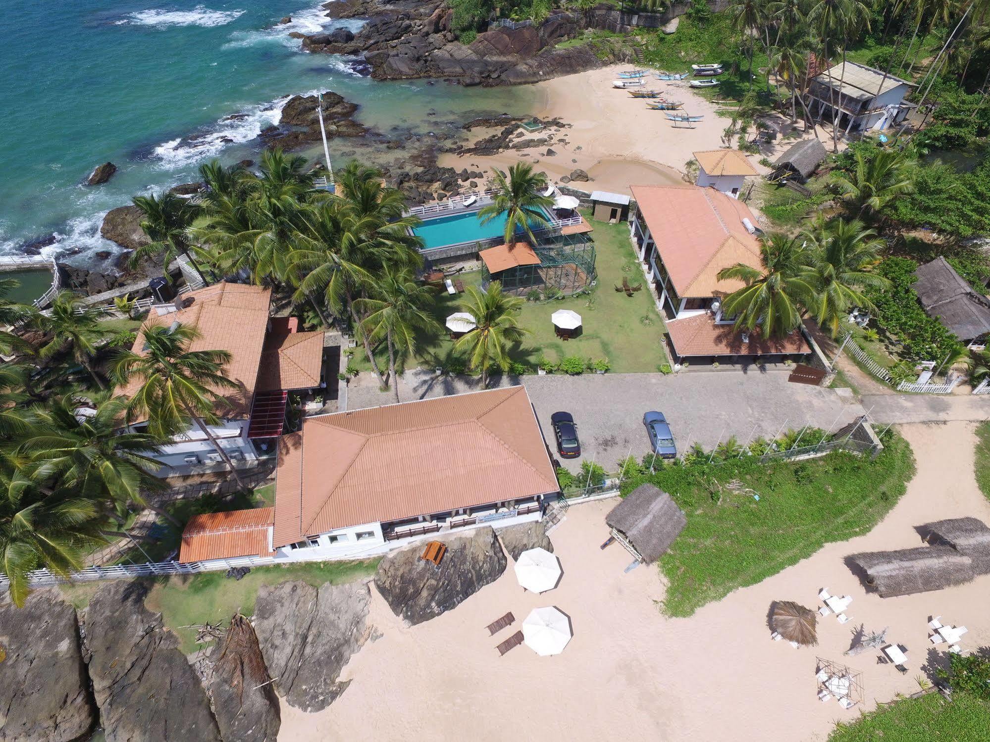 White Villa Resort Ahungalla Buitenkant foto