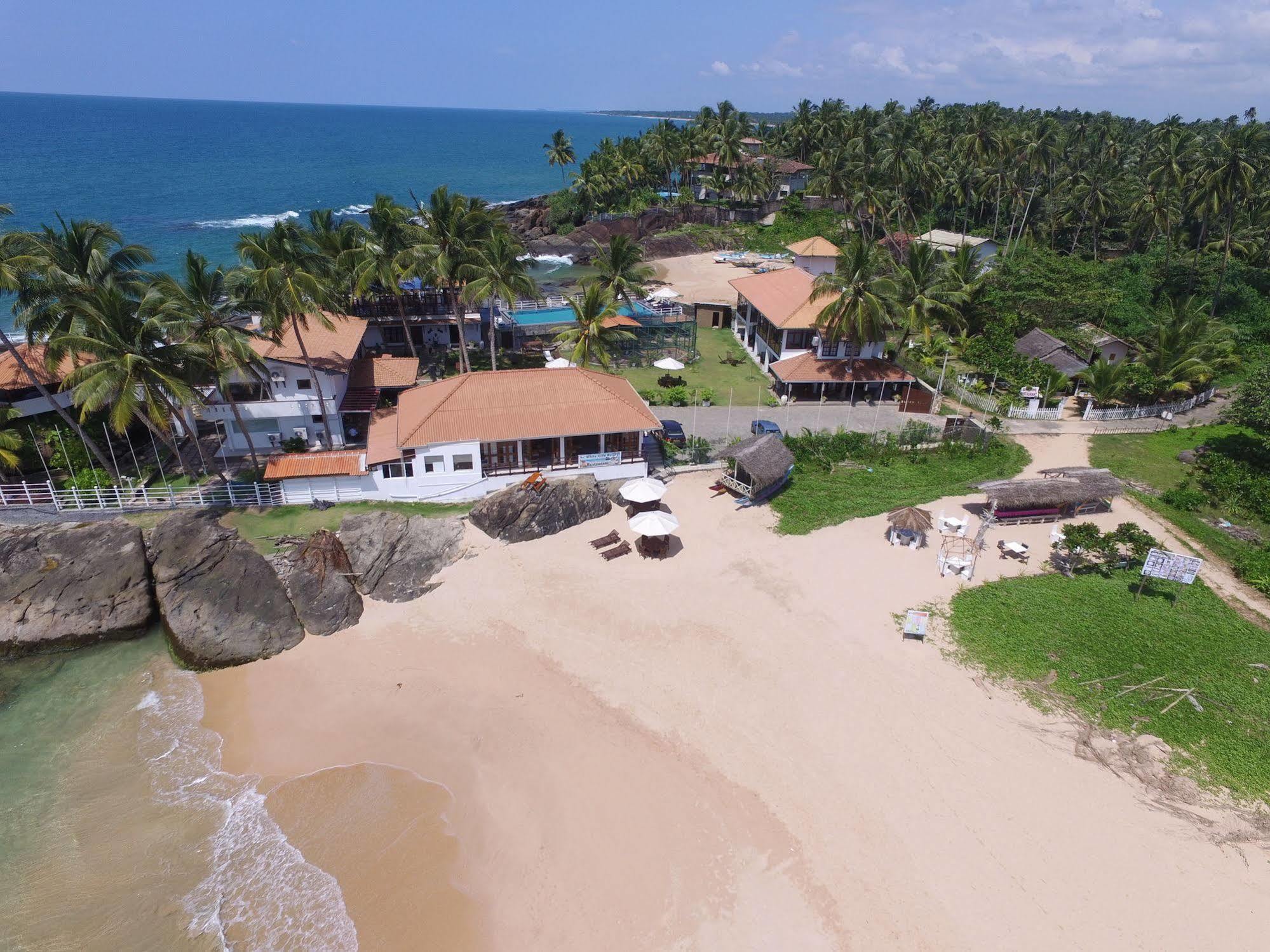 White Villa Resort Ahungalla Buitenkant foto